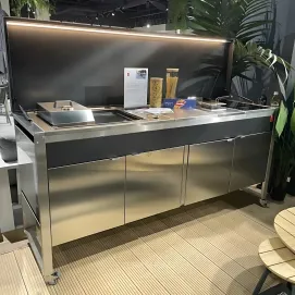 Вулична кухня (кухонна станція + холодильник+ мийка) OASI quattroporte Pla.net, чорна, Електро — фото 2