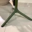 Барний стіл оливковий TRIPÈ FIXED з краплеподібною стільницею Stone effect — фото 4