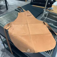 Шкіряний фартух для барбекю коричневий BBQ Apron Full Leather Cognac