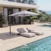 Парасоля з бічною опорою EASY SWING, light grey з базою EASY STAND + 2 шезлонги EGO, бежеві — фото 2